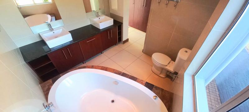 4 Bedroom Property for Sale in Dan Pienaar Free State
